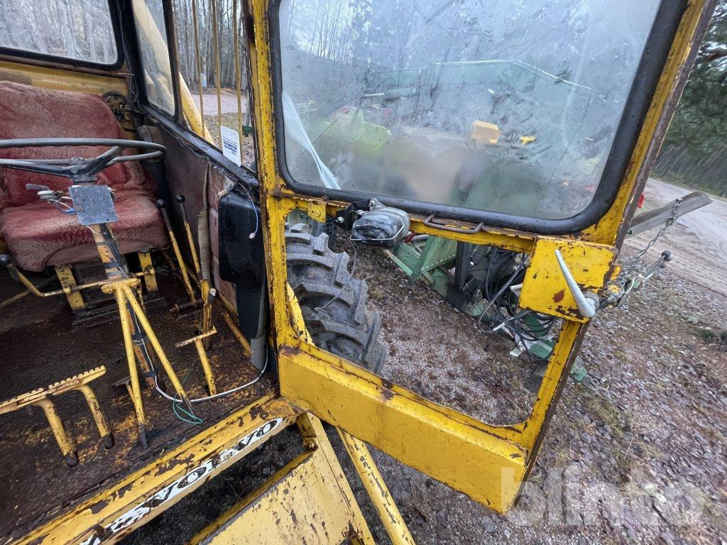Wheel loader BM H10 2053