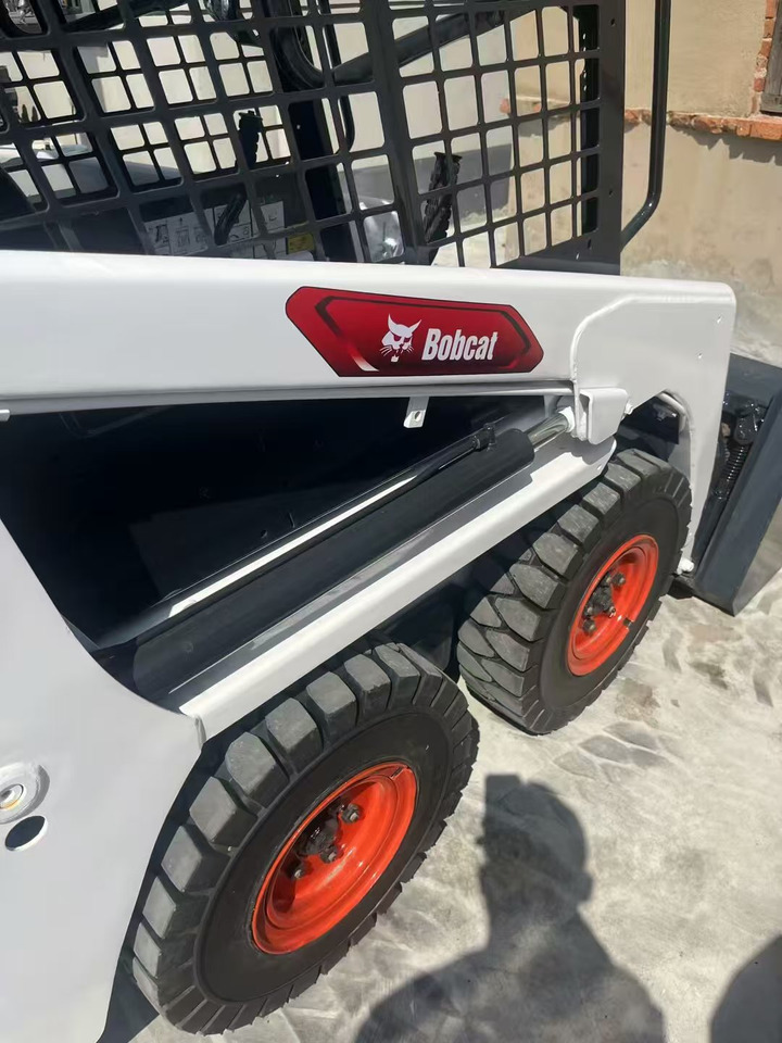 Wheel loader BOBCAT S730