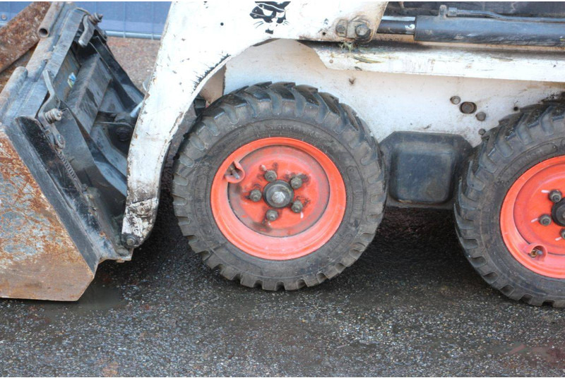 Wheel loader Bobcat 530