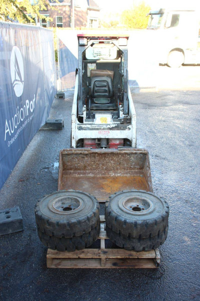 Wheel loader Bobcat 530