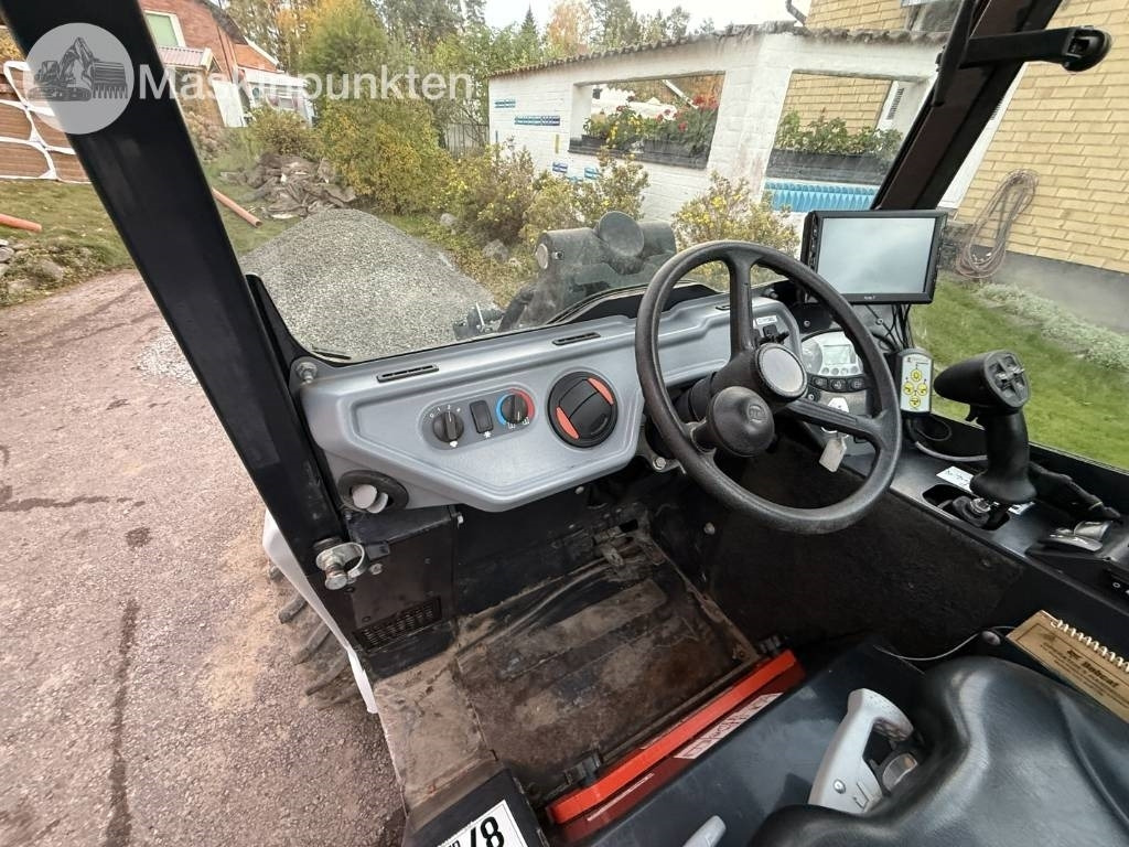 Wheel loader Bobcat L 28 Hjullastare + Släp