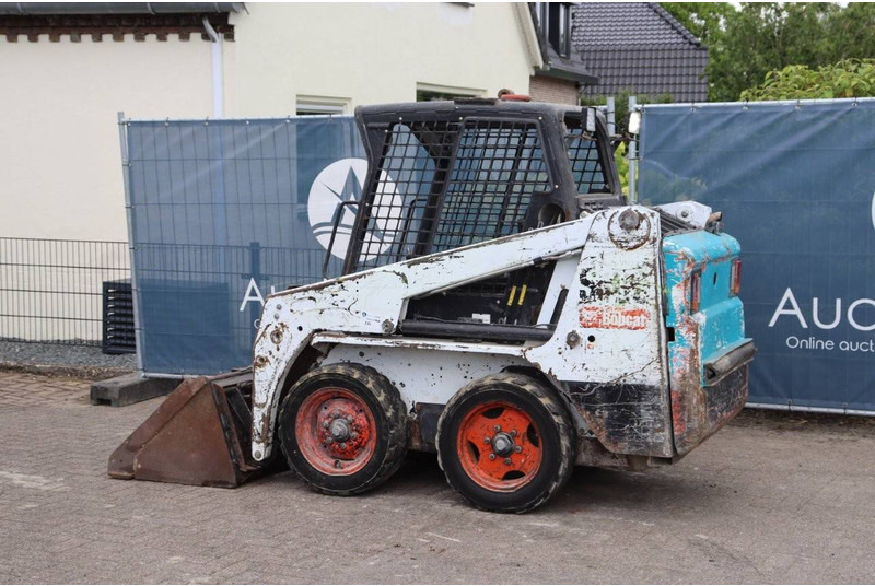 Wheel loader Bobcat S100