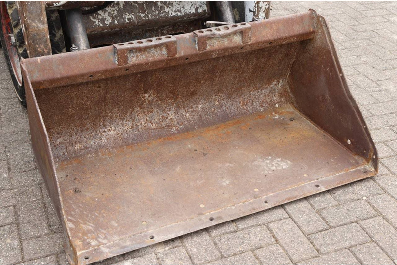 Wheel loader Bobcat S100