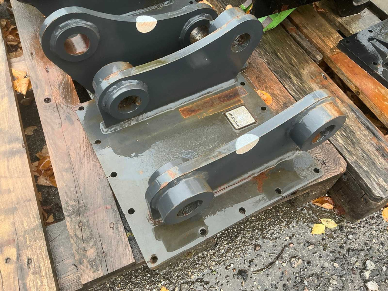 Wheel loader CANGINI - 2021 - ADAPTER PLATE WITH BOLT MOUNT