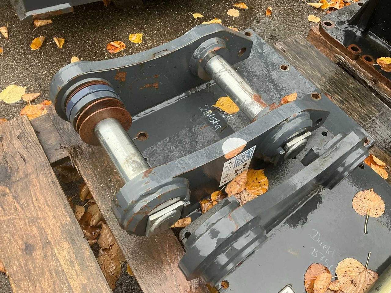 Wheel loader CANGINI - 2021 - ADAPTER PLATE WITH BOLT MOUNT