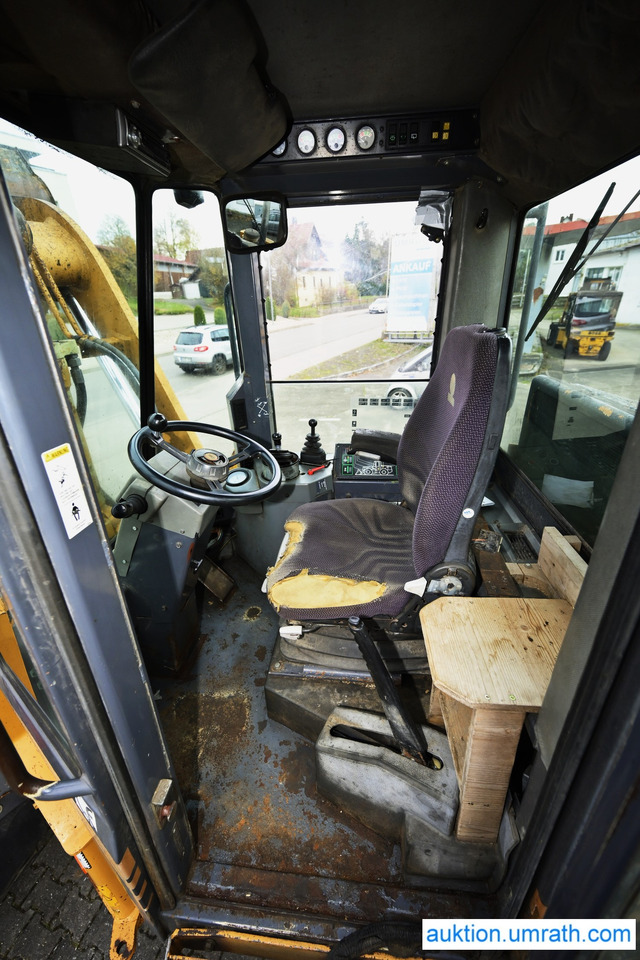 Wheel loader CASE 721 B