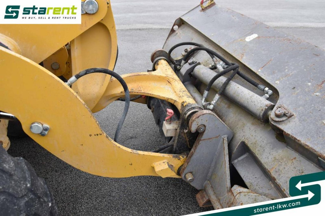 Wheel loader CATERPILLAR 906M Radlader Klimaanlage Zentralschmieranlage