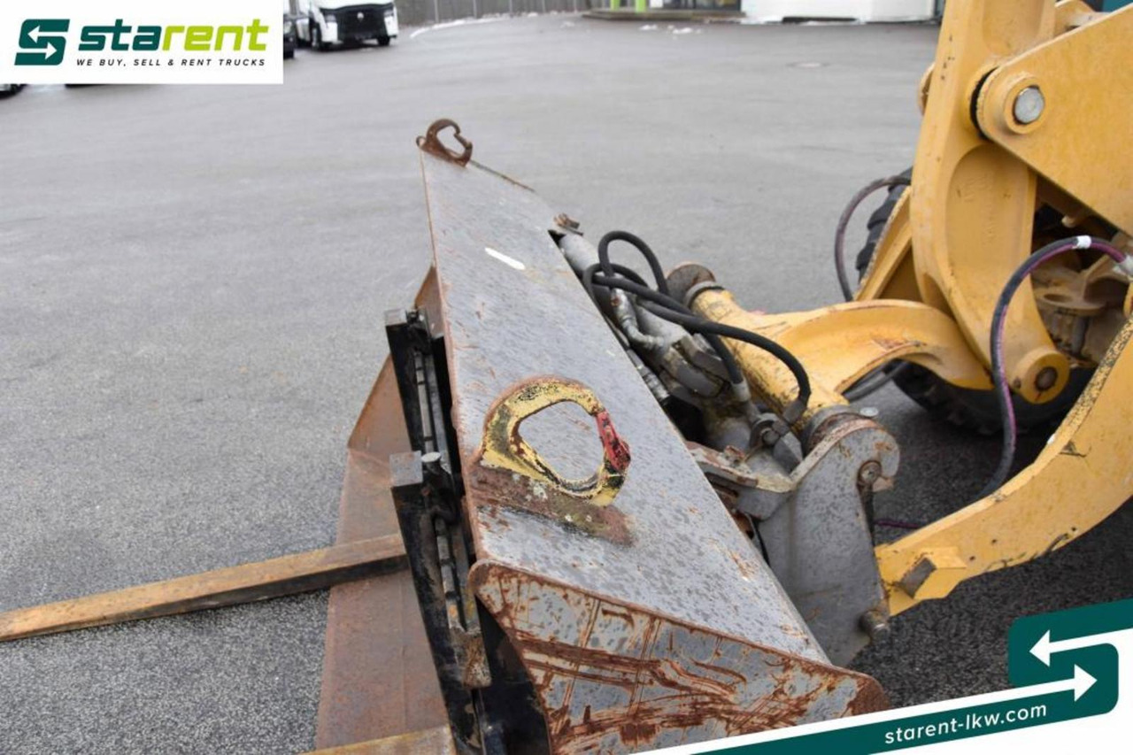Wheel loader CATERPILLAR 906M Radlader Klimaanlage Zentralschmieranlage