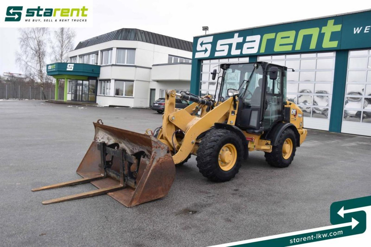 Wheel loader CATERPILLAR 906M Radlader Klimaanlage Zentralschmieranlage