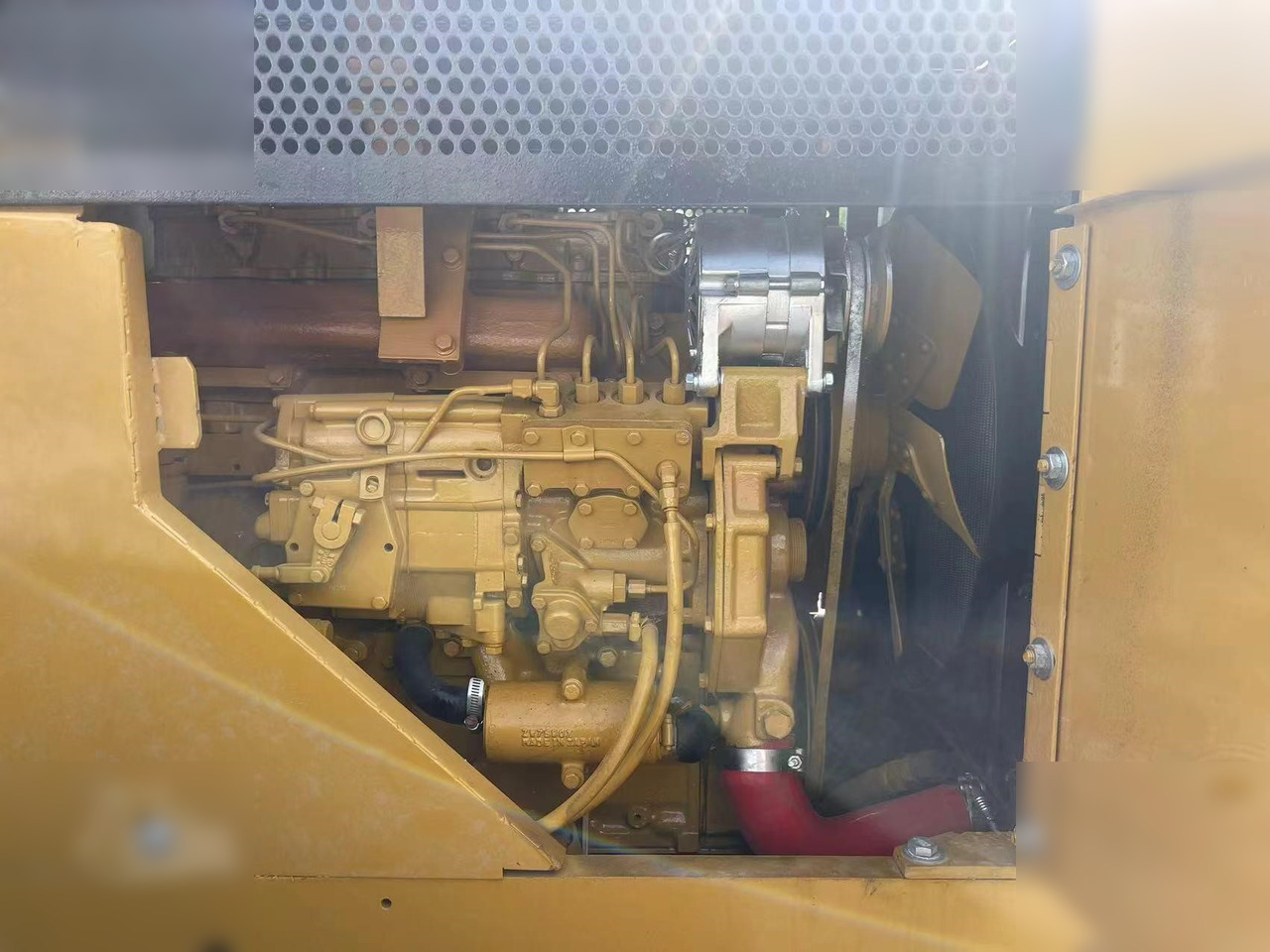 Wheel loader CATERPILLAR 910
