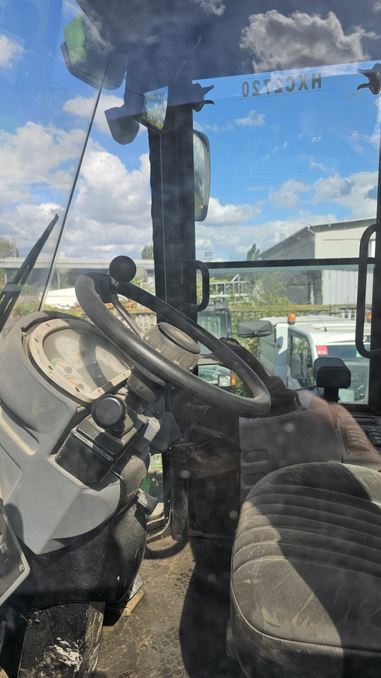 Wheel loader CATERPILLAR 924H