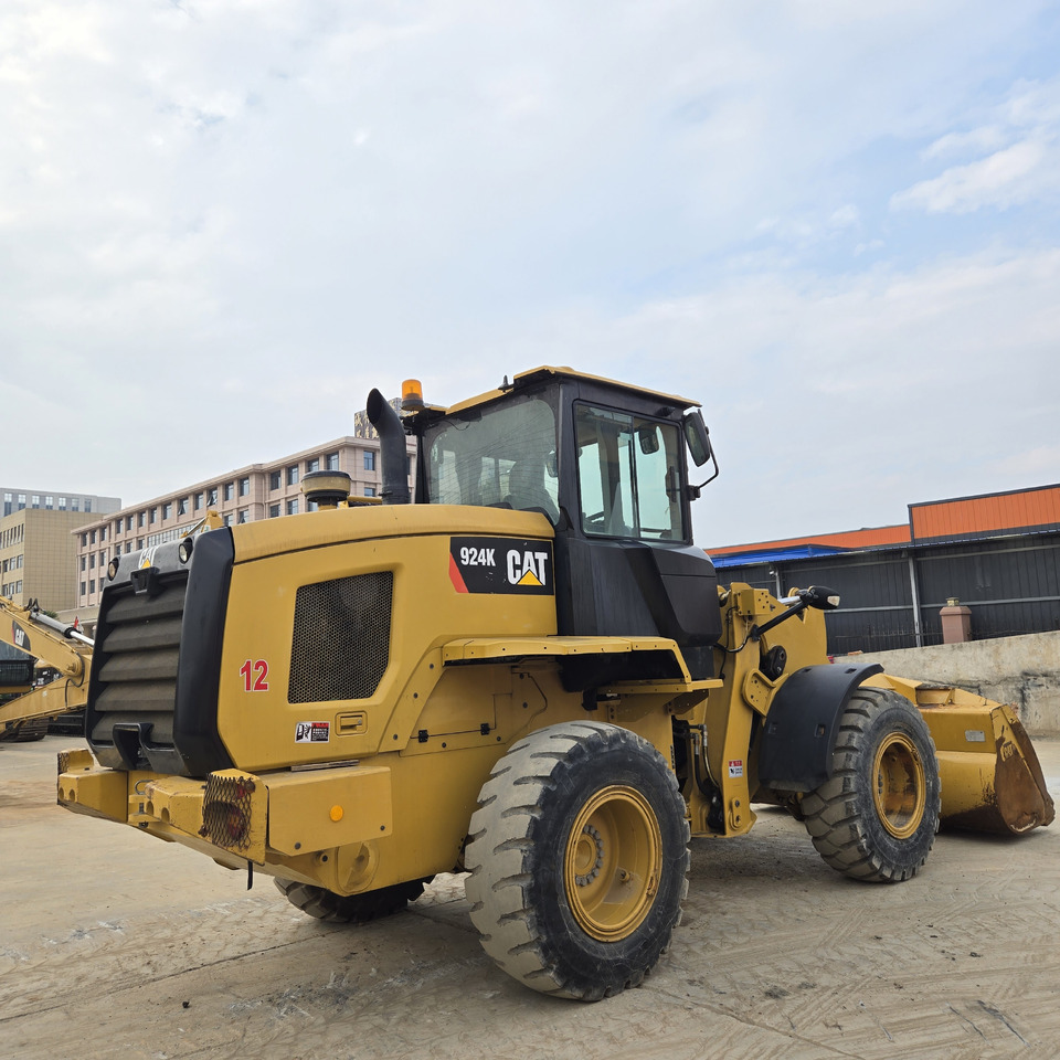 Wheel loader CATERPILLAR 924K