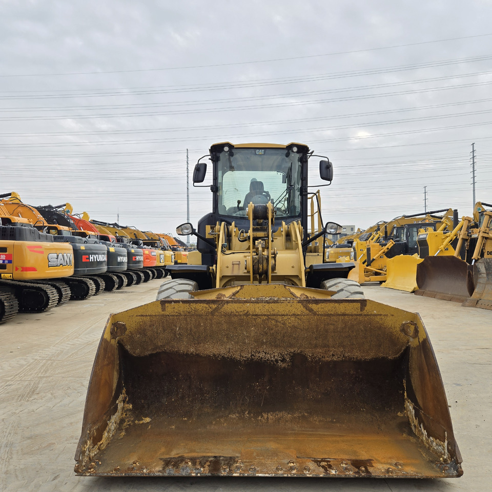 Wheel loader CATERPILLAR 924K