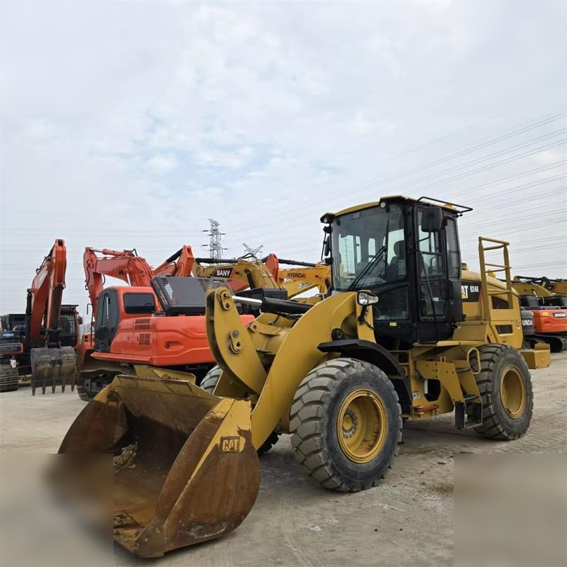 Wheel loader CATERPILLAR 924K