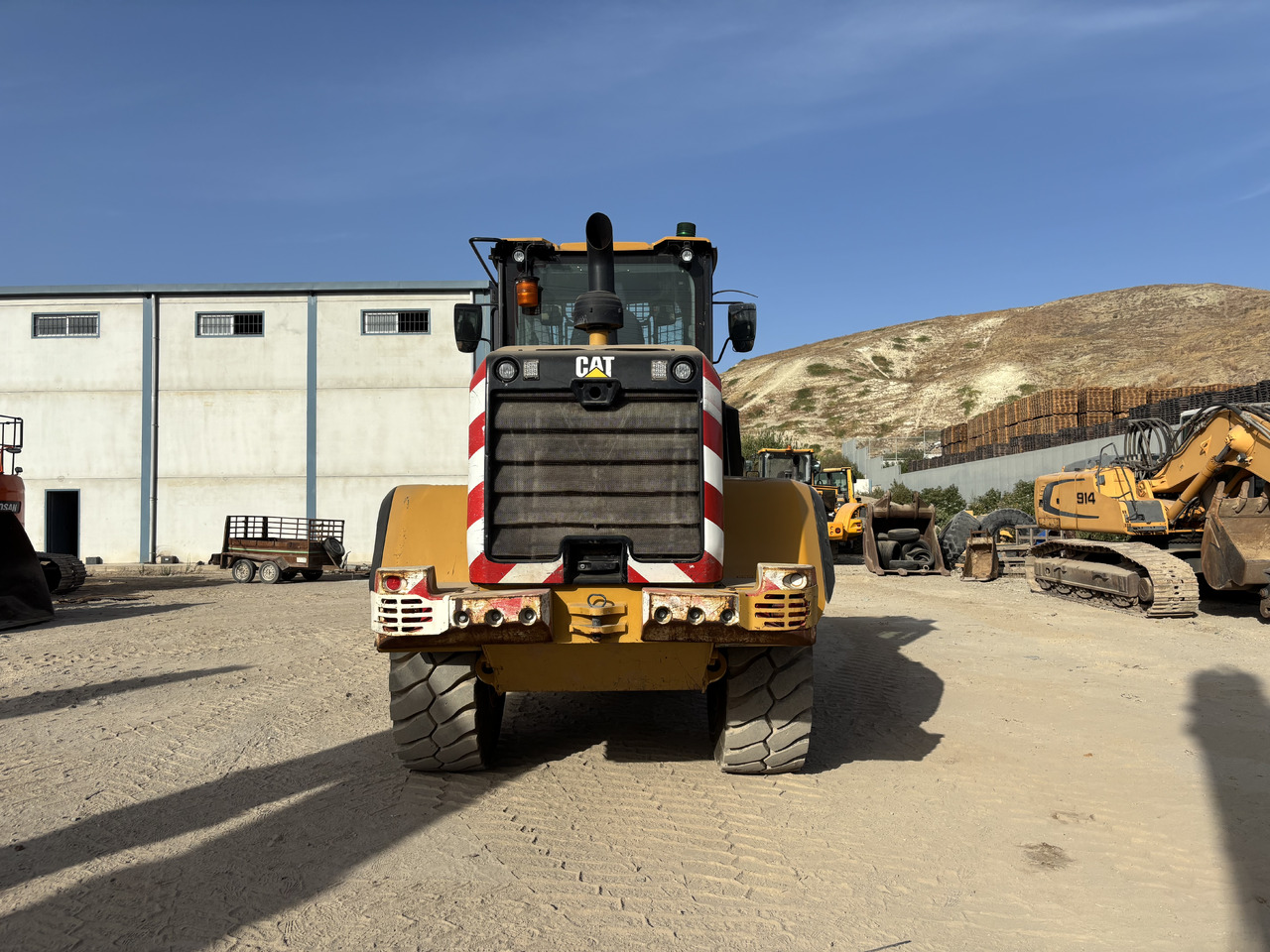 Wheel loader CATERPILLAR 926M