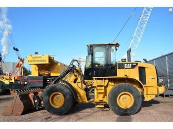 Wheel loader CATERPILLAR 930H
