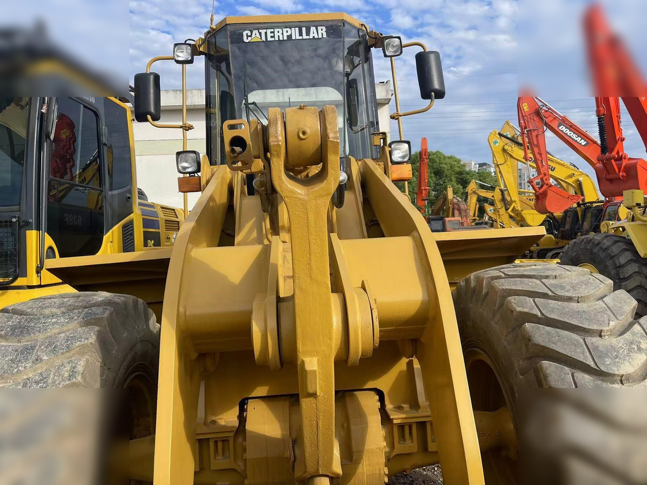 Wheel loader CATERPILLAR 938F