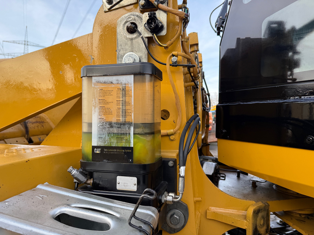 Wheel loader CATERPILLAR 938H Radlader ZS Klima Kamera