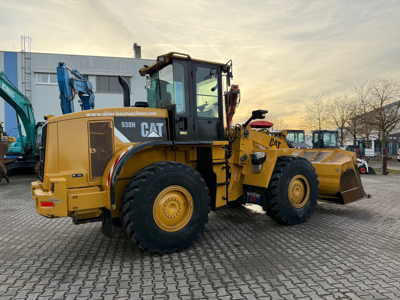 Wheel loader CATERPILLAR 938H Radlader ZS Klima Kamera