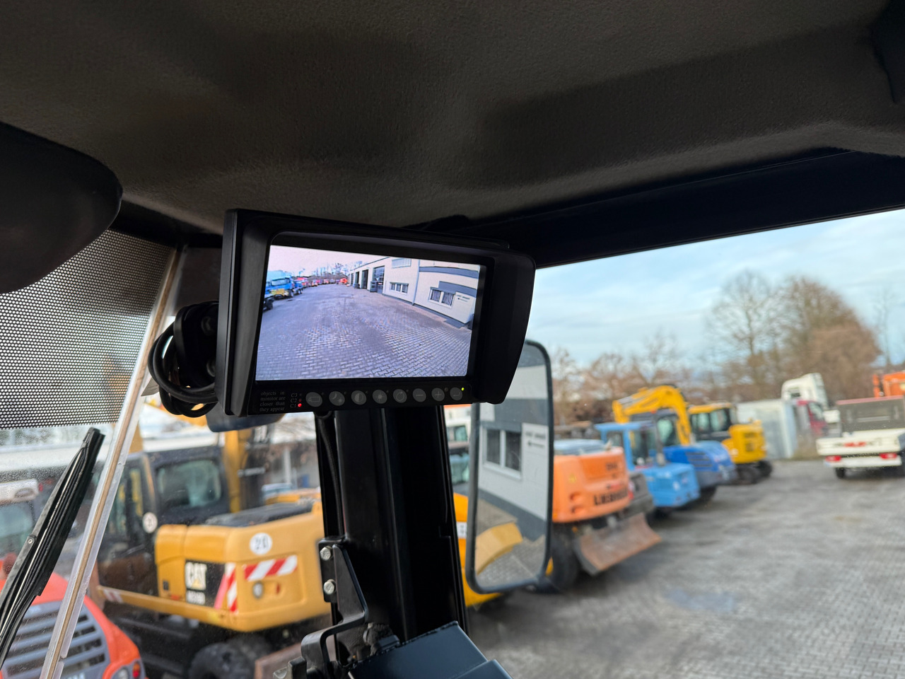 Wheel loader CATERPILLAR 938H Radlader ZS Klima Kamera