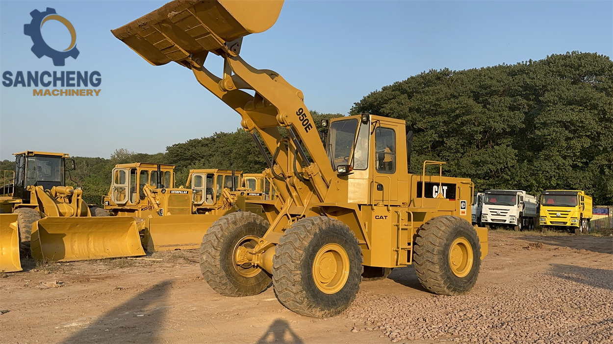 Wheel loader CATERPILLAR 950E