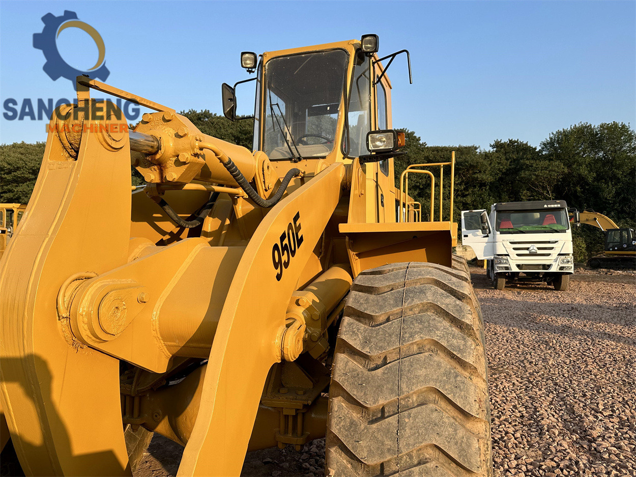 Wheel loader CATERPILLAR 950E