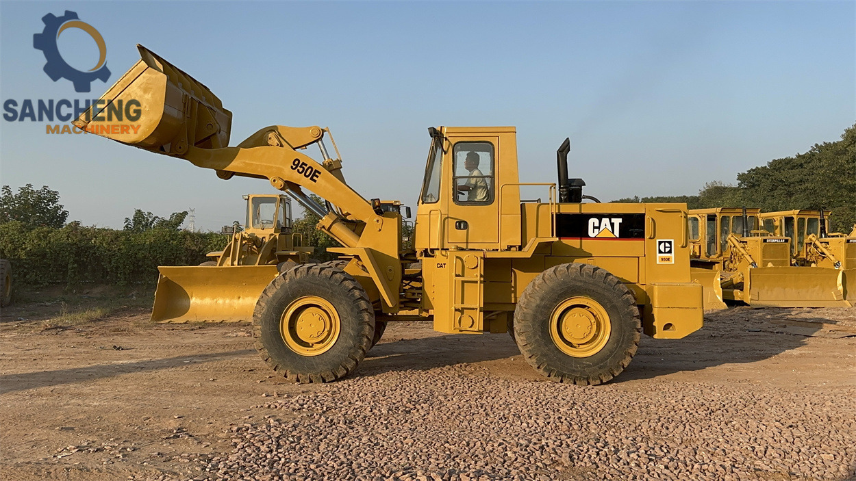 Wheel loader CATERPILLAR 950E