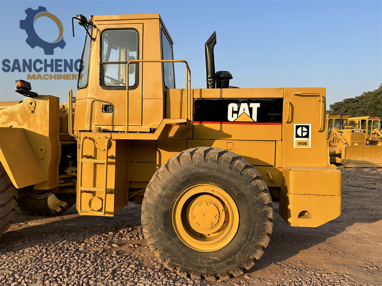 Wheel loader CATERPILLAR 950E