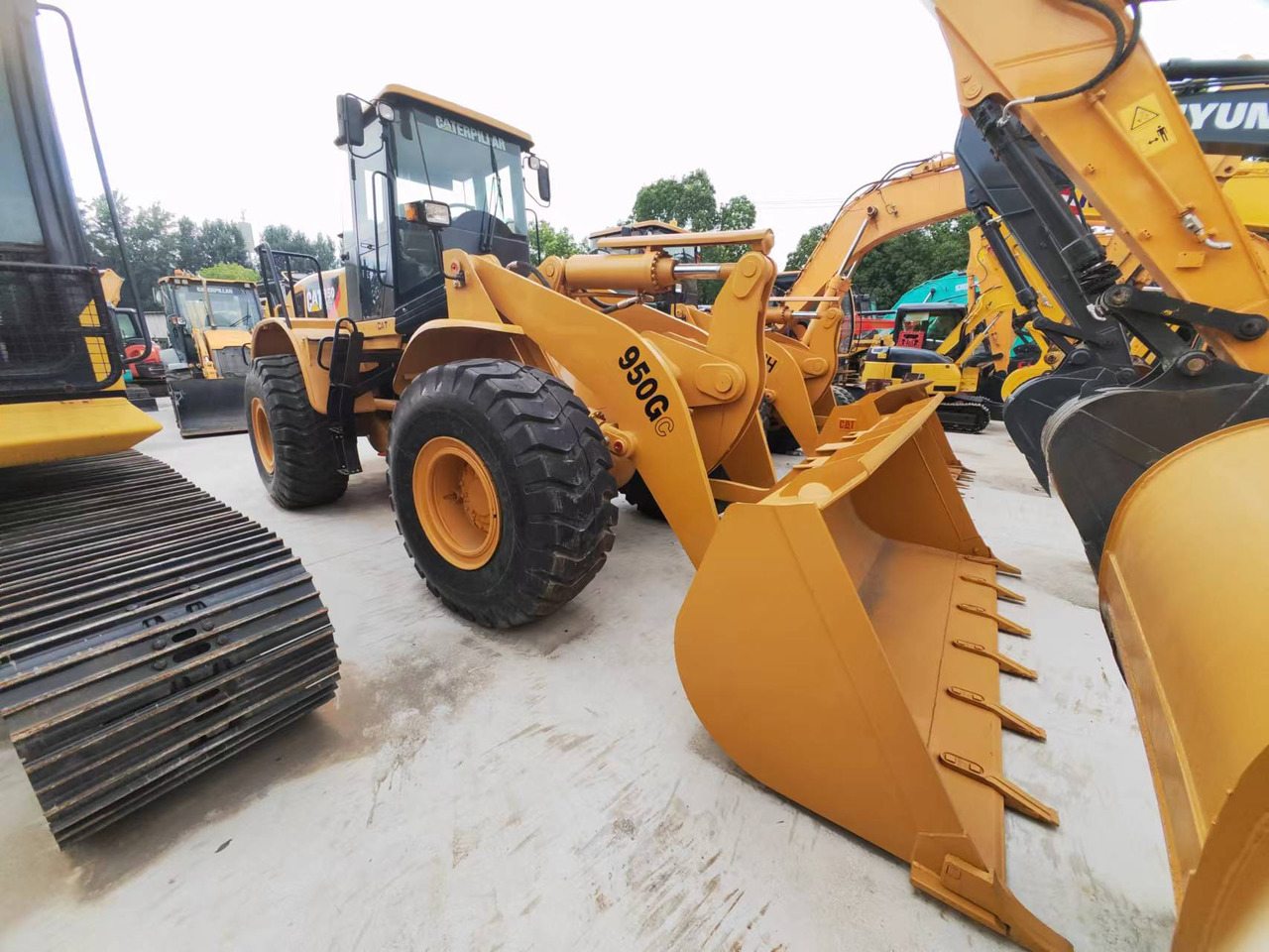 Wheel loader CATERPILLAR 950G