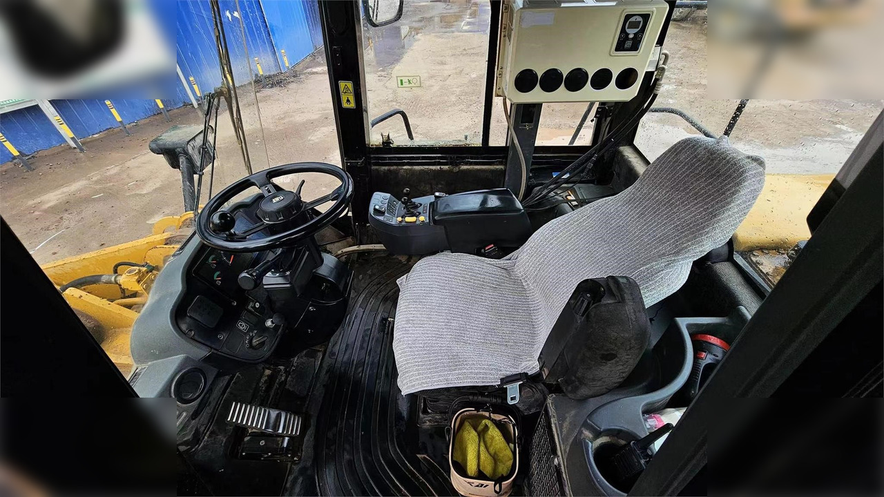 Wheel loader CATERPILLAR 950H