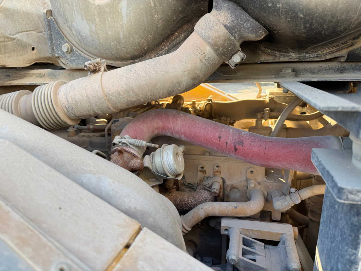 Wheel loader CATERPILLAR 950M