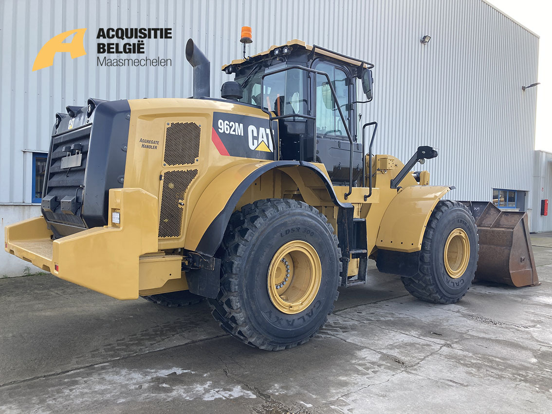 Wheel loader CATERPILLAR 962M
