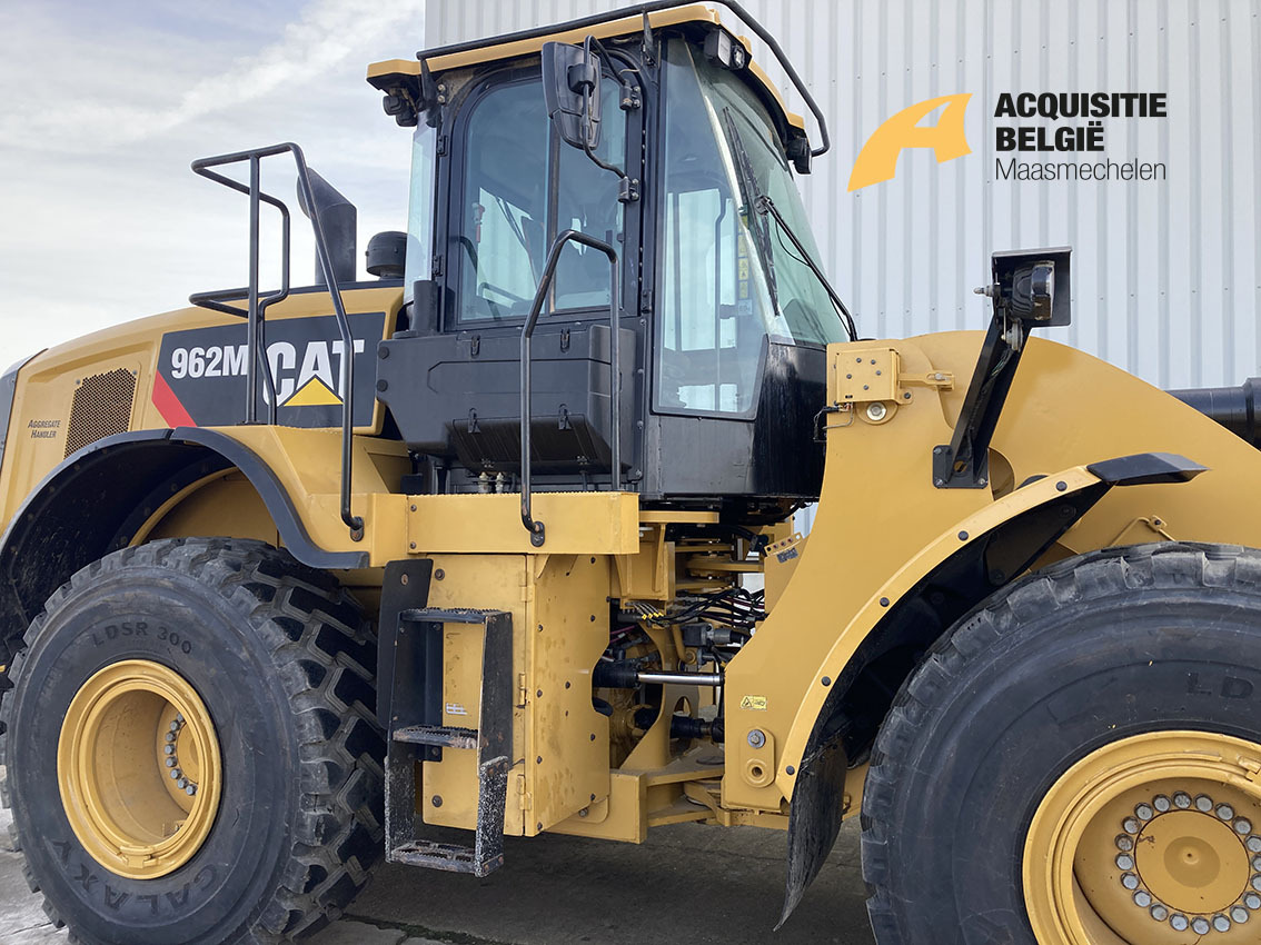 Wheel loader CATERPILLAR 962M