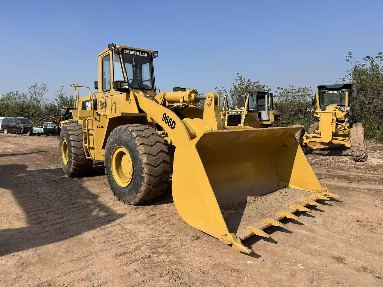 Wheel loader CATERPILLAR 966D