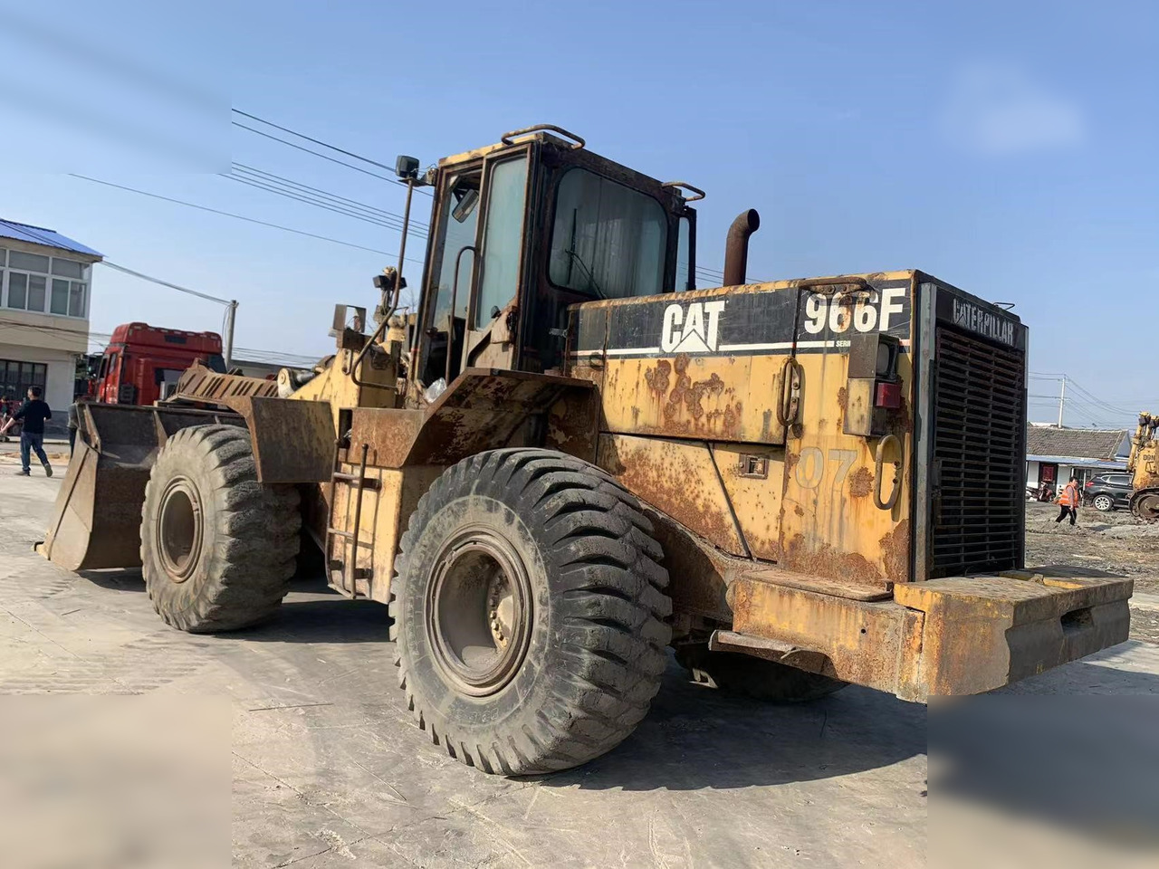 Wheel loader CATERPILLAR 966F