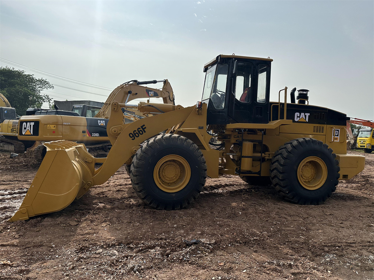 Wheel loader CATERPILLAR 966F