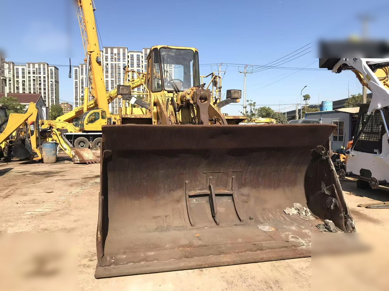 Wheel loader CATERPILLAR 966F I