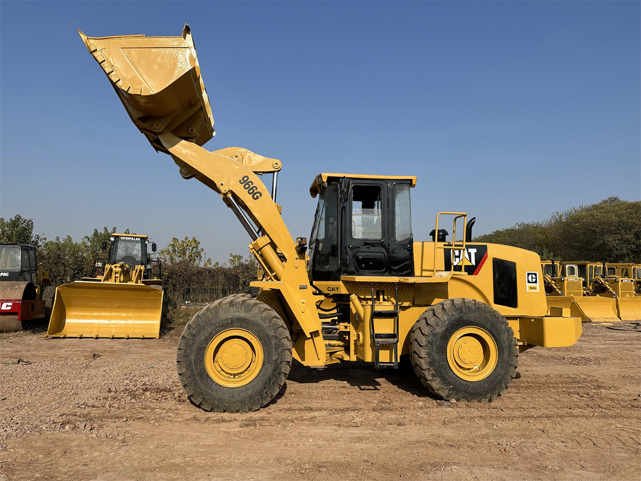 Wheel loader CATERPILLAR 966G