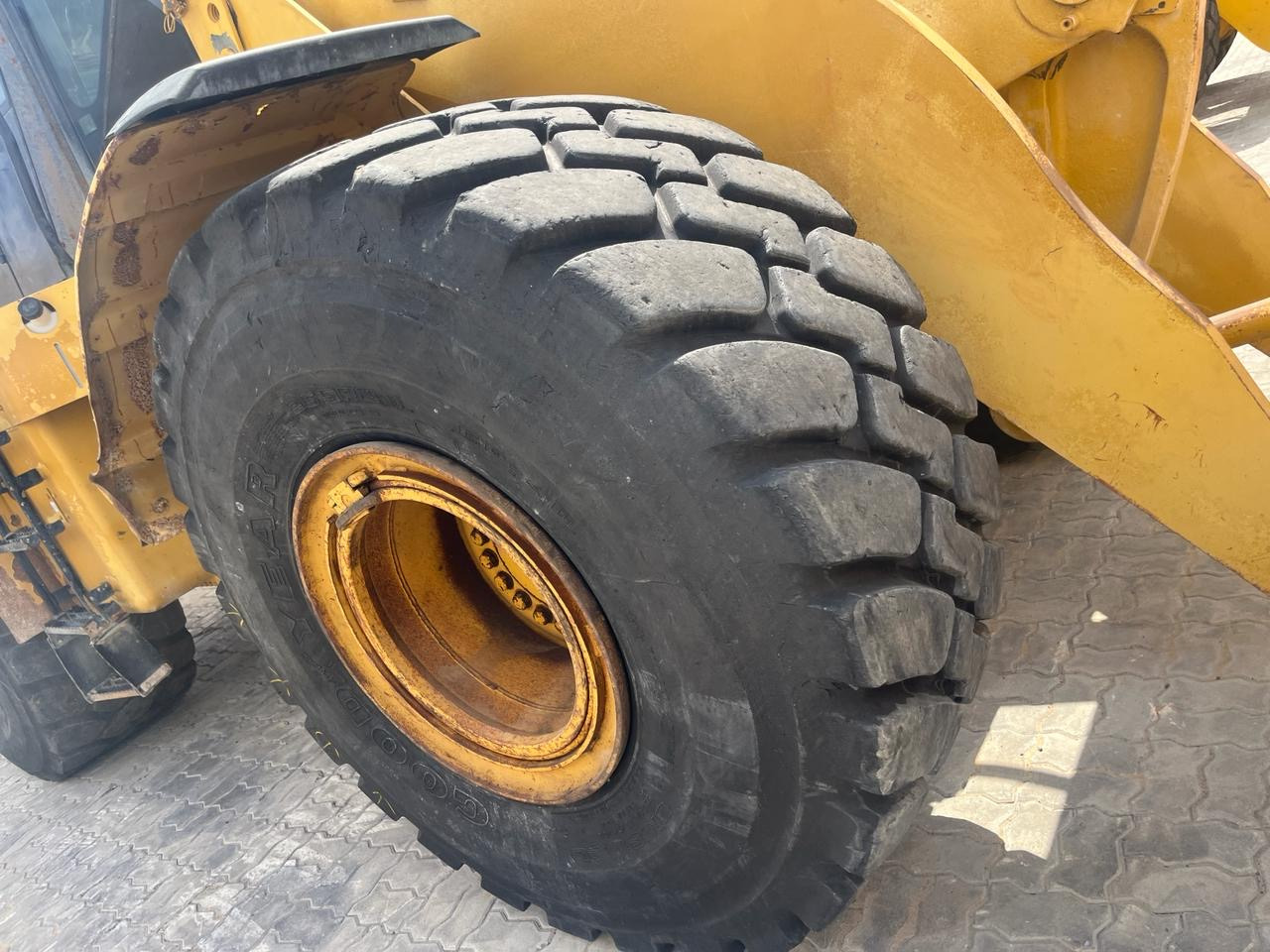 Wheel loader CATERPILLAR 966GII