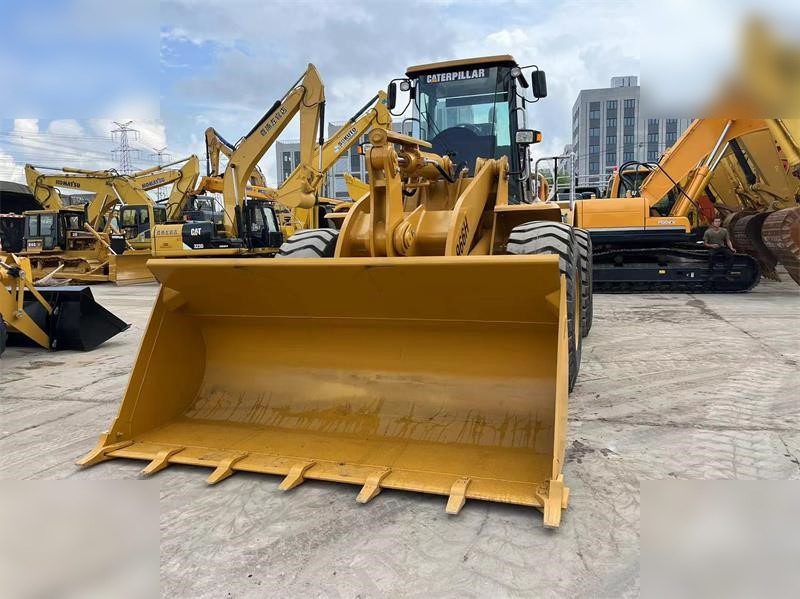 Wheel loader CATERPILLAR 966H
