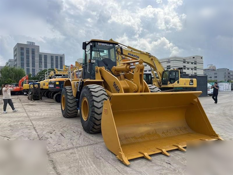 Wheel loader CATERPILLAR 966H