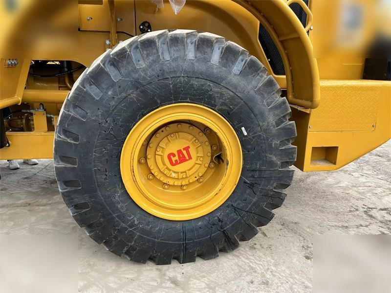 Wheel loader CATERPILLAR 966H