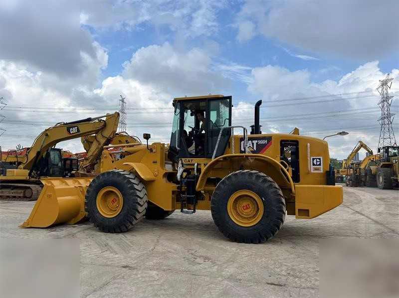 Wheel loader CATERPILLAR 966H