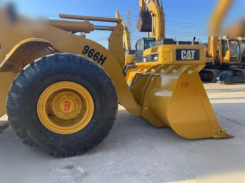 Wheel loader CATERPILLAR 966H