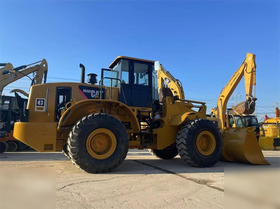 Wheel loader CATERPILLAR 966H