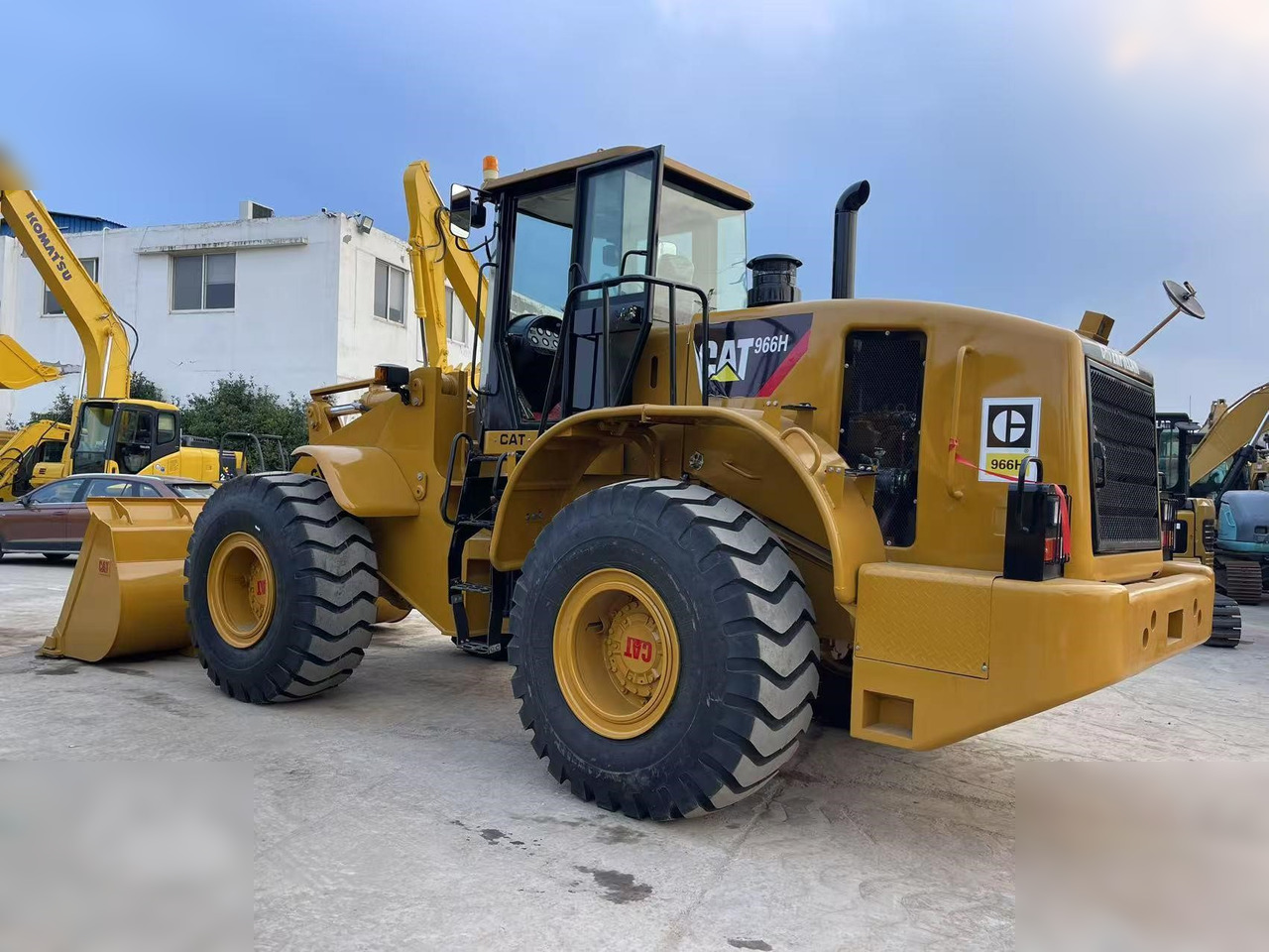 Wheel loader CATERPILLAR 966H