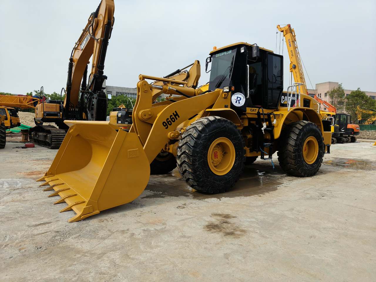 Wheel loader CATERPILLAR 966H Used Loader