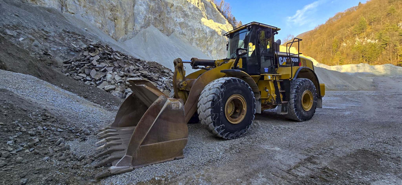 Wheel loader CATERPILLAR 966MXE