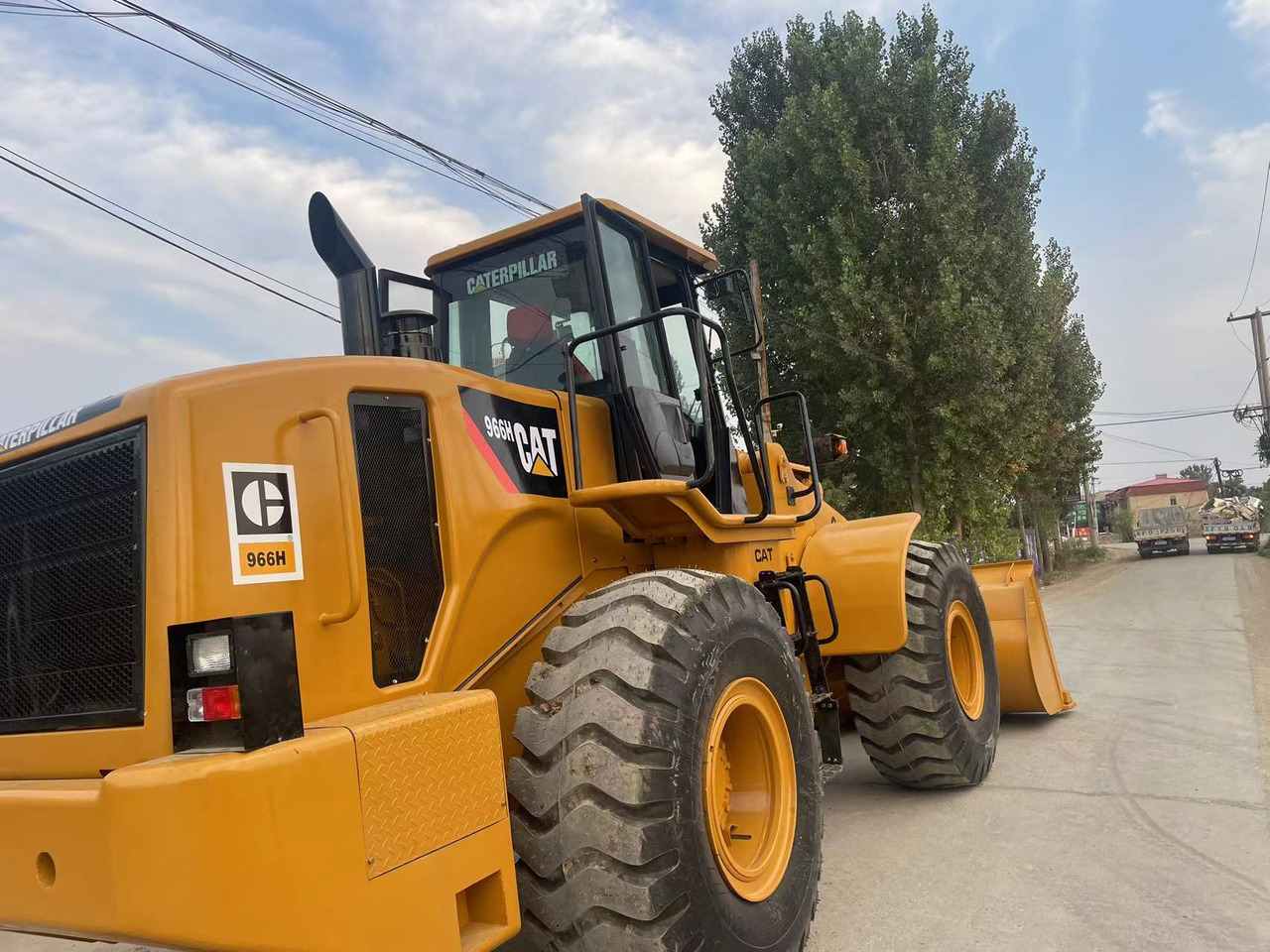 Wheel loader CATERPILLAR 966 H