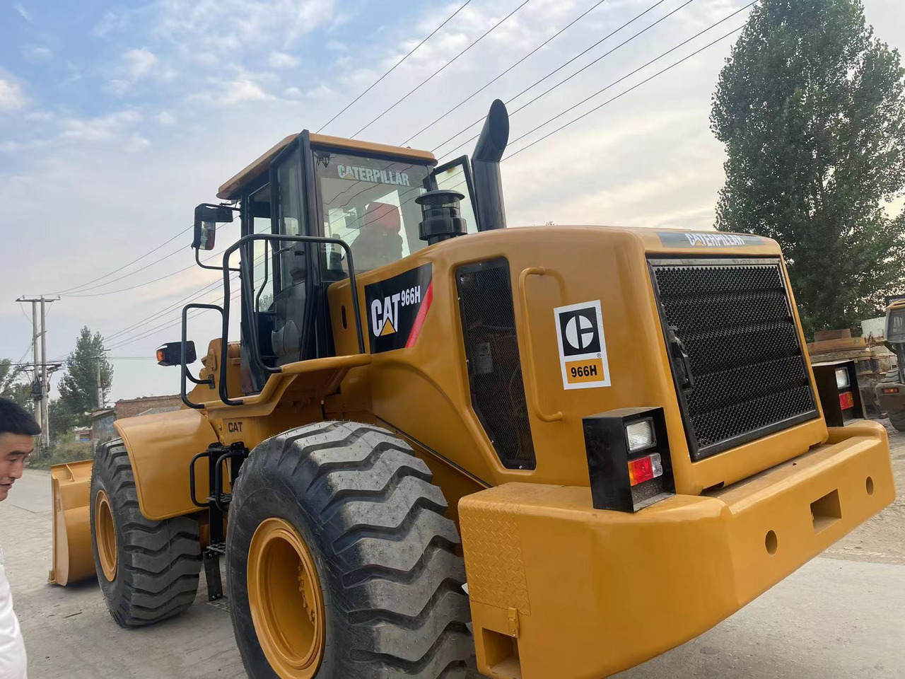 Wheel loader CATERPILLAR 966 H